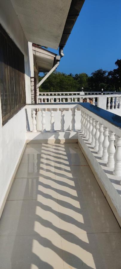 J-House, Spacious Apartments With Balconies, Thalassa 1Min Away Сіолим Екстер'єр фото