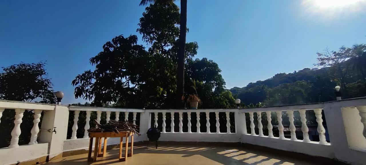 J-House, Spacious Apartments With Balconies, Thalassa 1Min Away Сіолим Екстер'єр фото