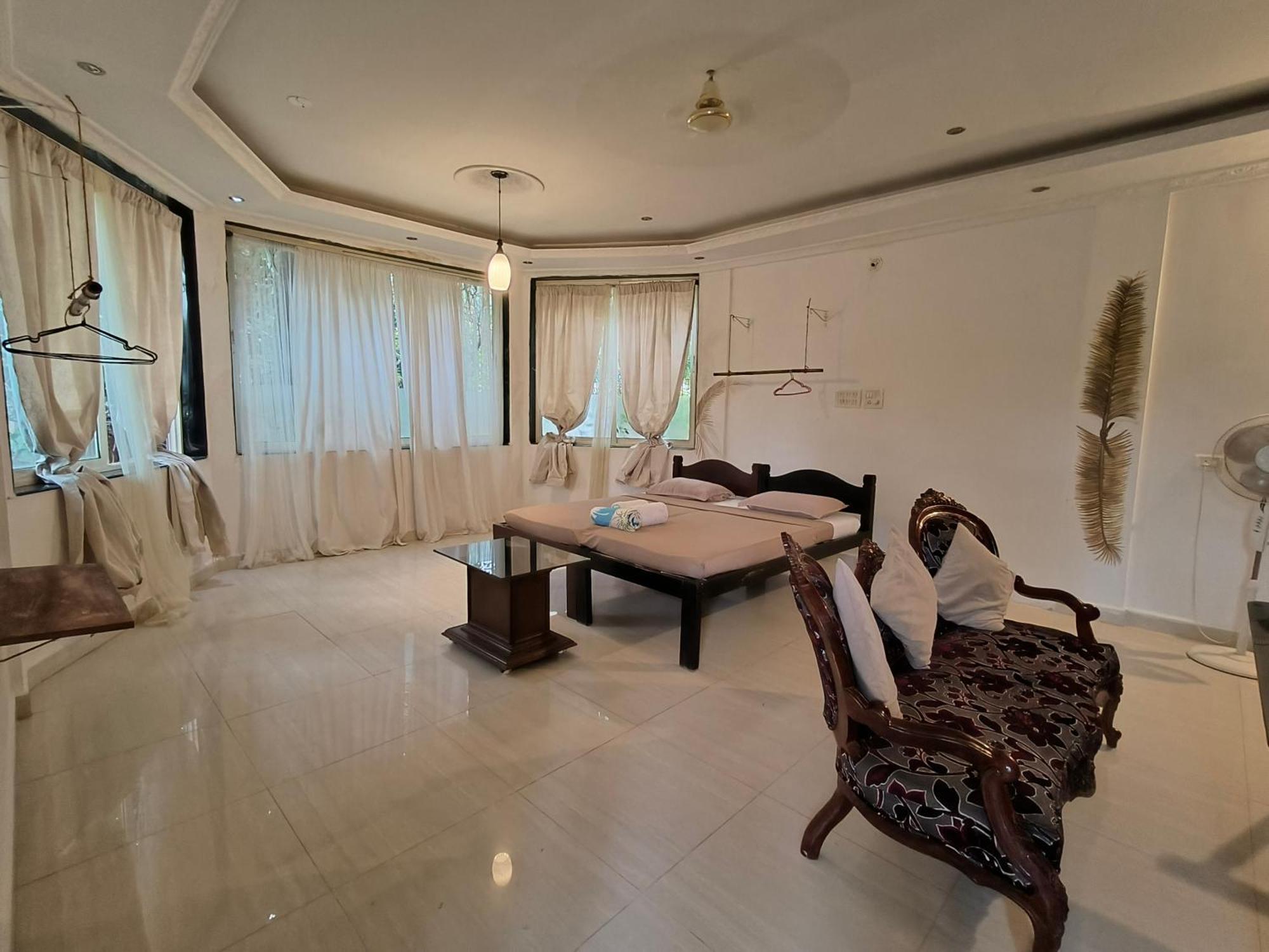 J-House, Spacious Apartments With Balconies, Thalassa 1Min Away Сіолим Екстер'єр фото